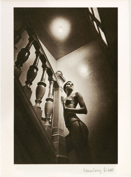 Jean-Loup Sieff "Mädchen auf der Treppe", 1983